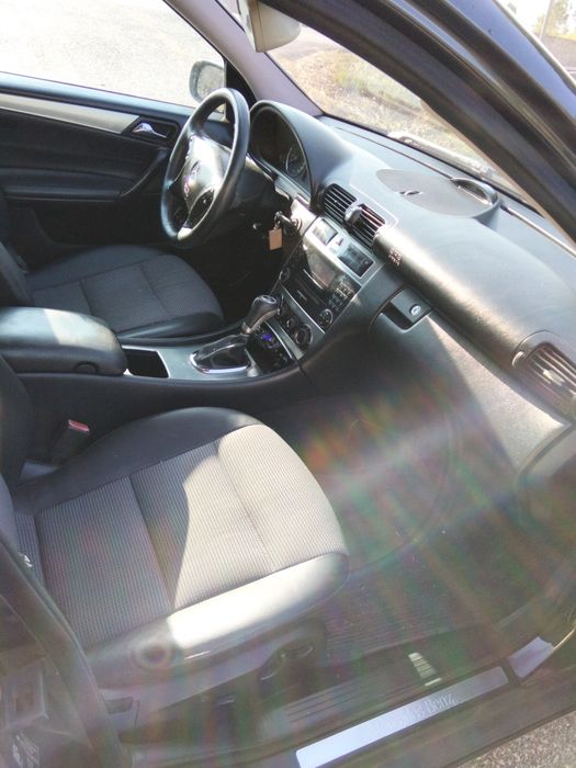Mercedes Benz c220