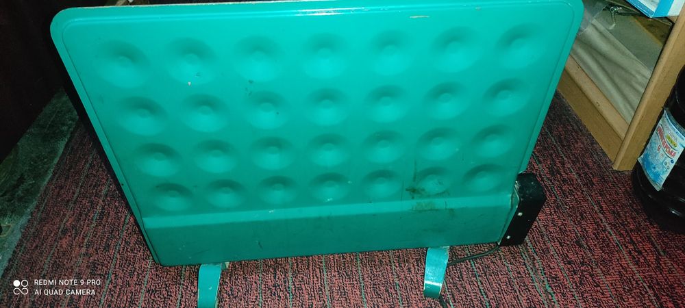 Обогреватель масляный, радиатор.