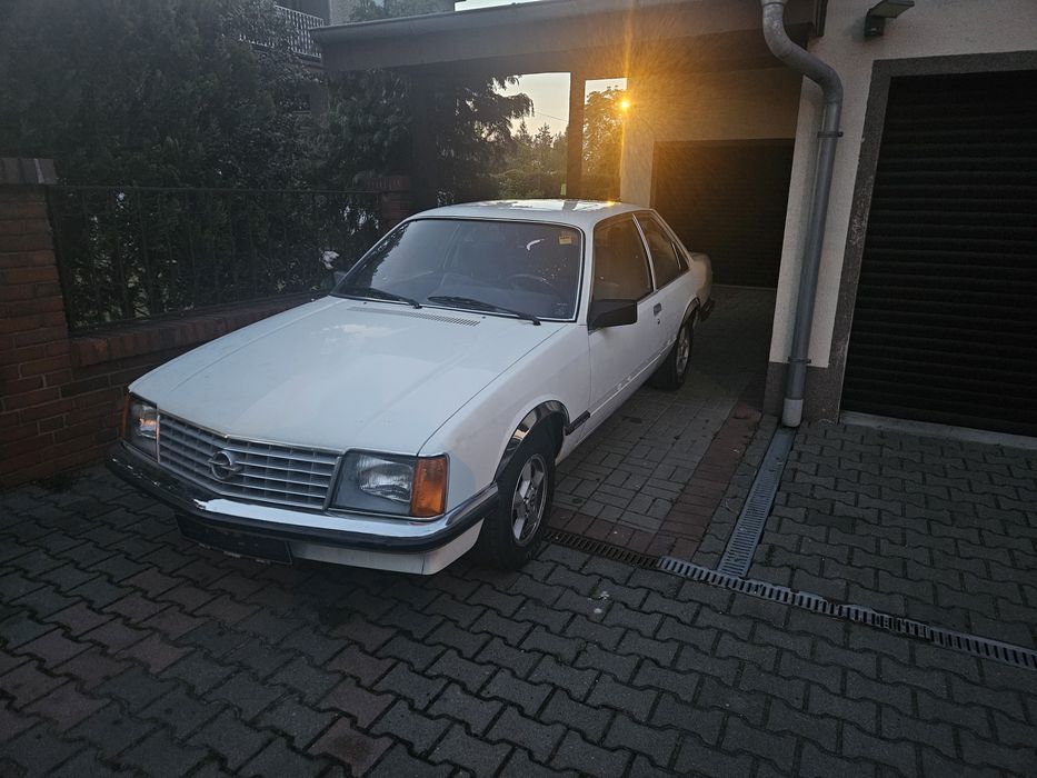 Opel Commodore C  2.5E cupe