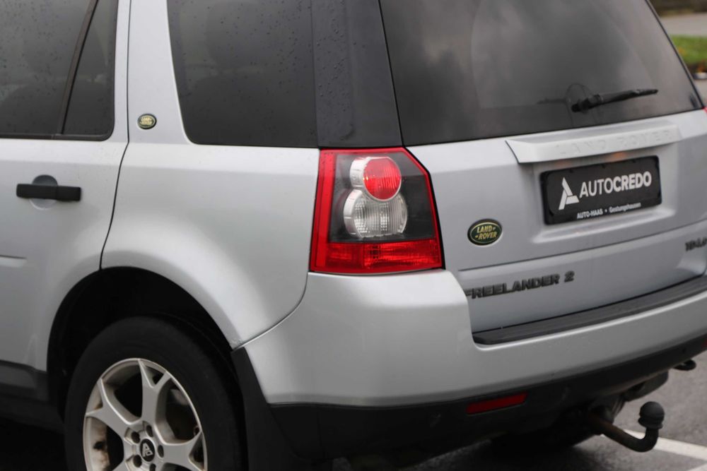 Land Rover Freelander  2010 року