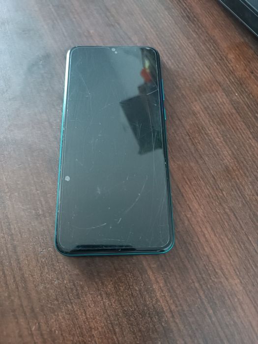 Sprzedam używany telefon Huawei Y6p