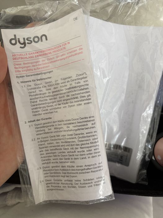 Dyson airwrap.