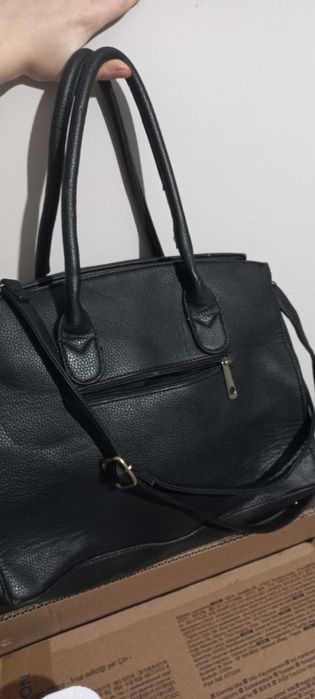 Torba czarna srednia