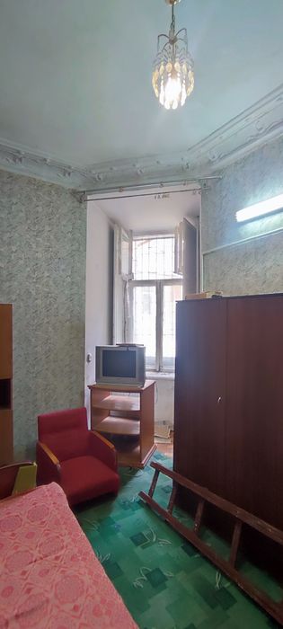 Трёхкомнатная квартира на ул. Льва Толстого (Киры Муратовой)
