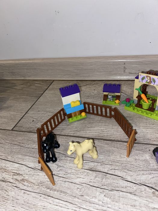 Lego friends 41371 Przyczepa dla koni Mii, Lego Friends 41361 Stajnia ze źrebakami Mii,Lego Friends 41388