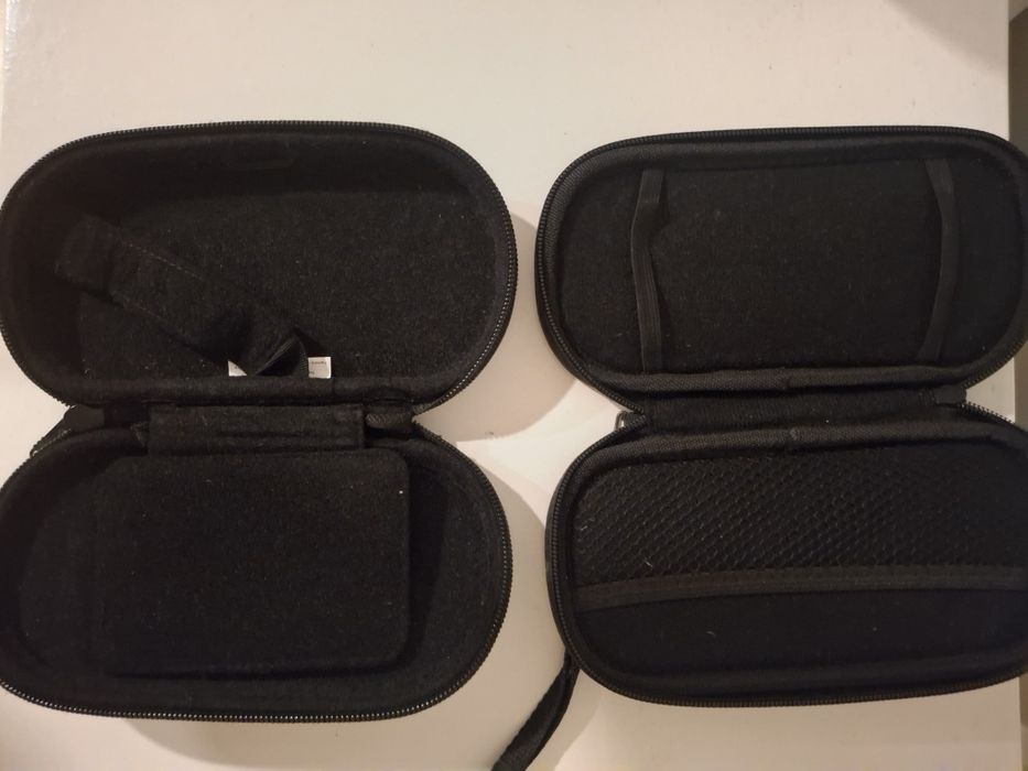 Conjunto PS Vita, 3 jogos, 2 malas para a consola e carregador