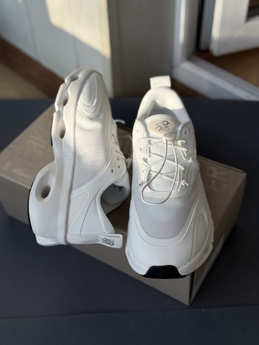 Кросівки Loewe × ON Running Cloudtilt White Білий