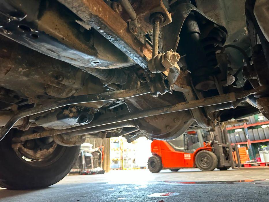 Carroçaria / chassis para peças NISSAN Patrol GR V Wagon (Y61)