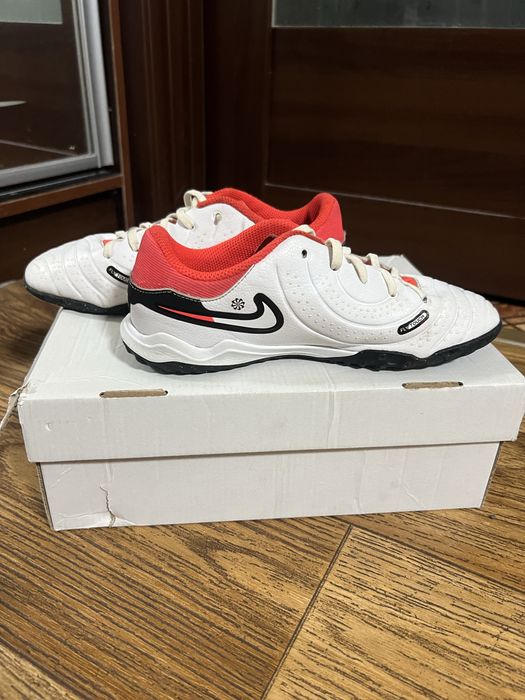 Продам фудзалки бутси Nike 35р.