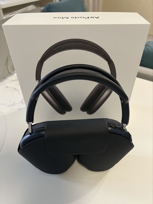 Продам наушники Air Pods Max