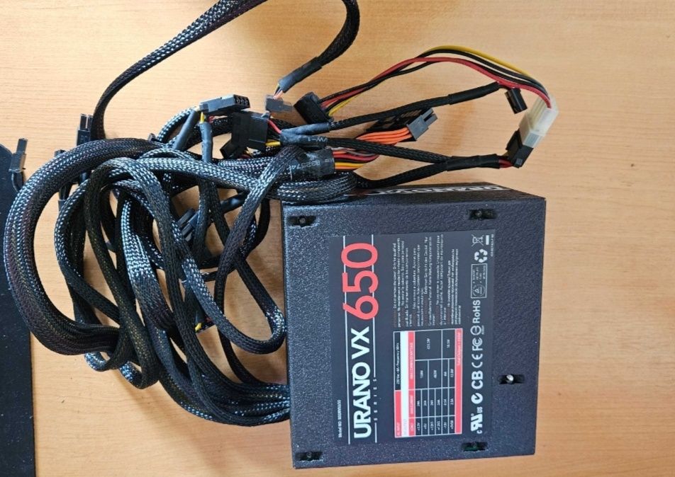 Nox Urano VX 650W