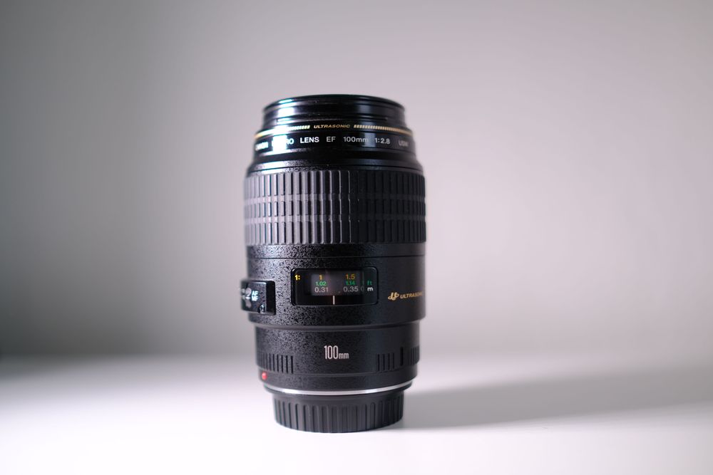 Canon 100mm f/2.8 Macro USM + гараниія  / без передоплат