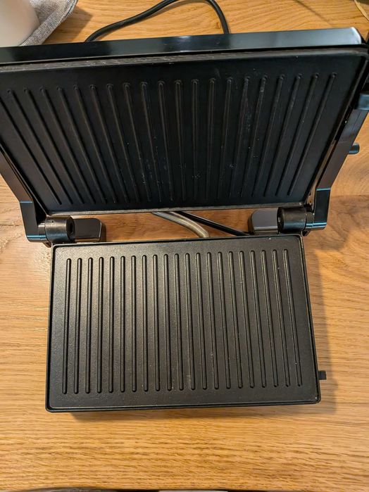 Sanduicheira TAURUS - Pouco Usada