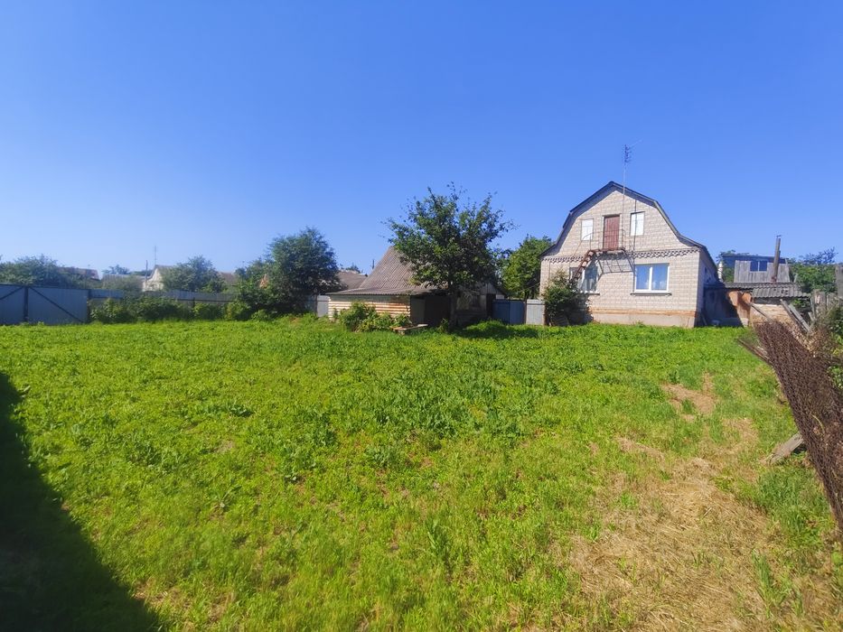 Продаж будинку 102 м² у м. Васильків – 14 соток, комунікації в будинку