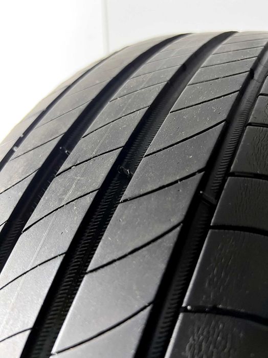 Pneus Michelin Primacy 4 - 215/65/17 - Excelentes
