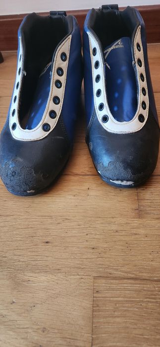 Botas usadas hóquei em patins