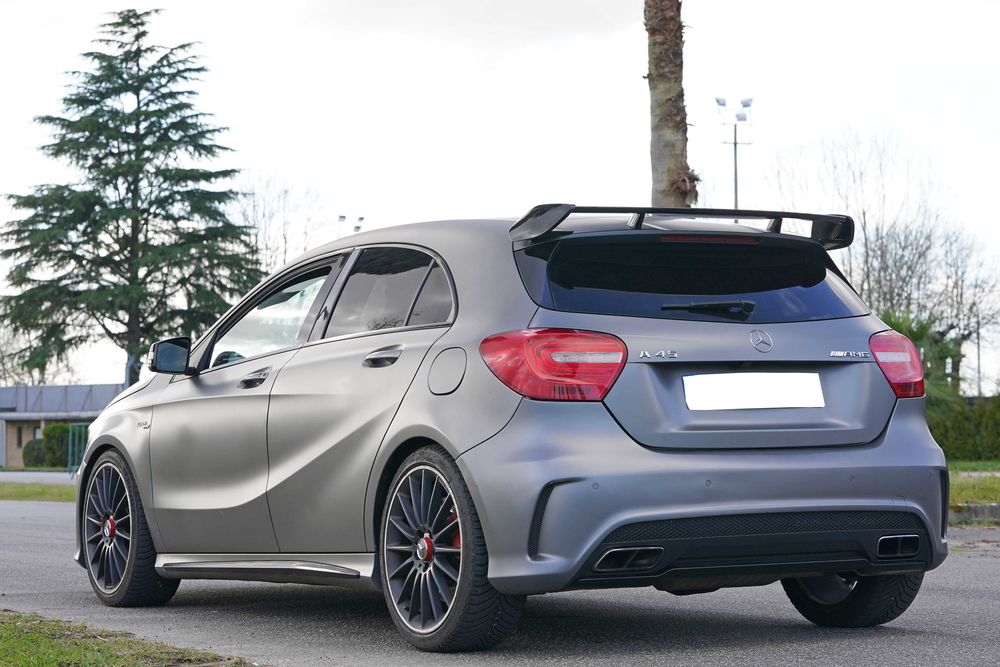 Mercedes A45 AMG
