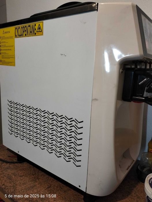 Maquina de gelados GGGastro dupla