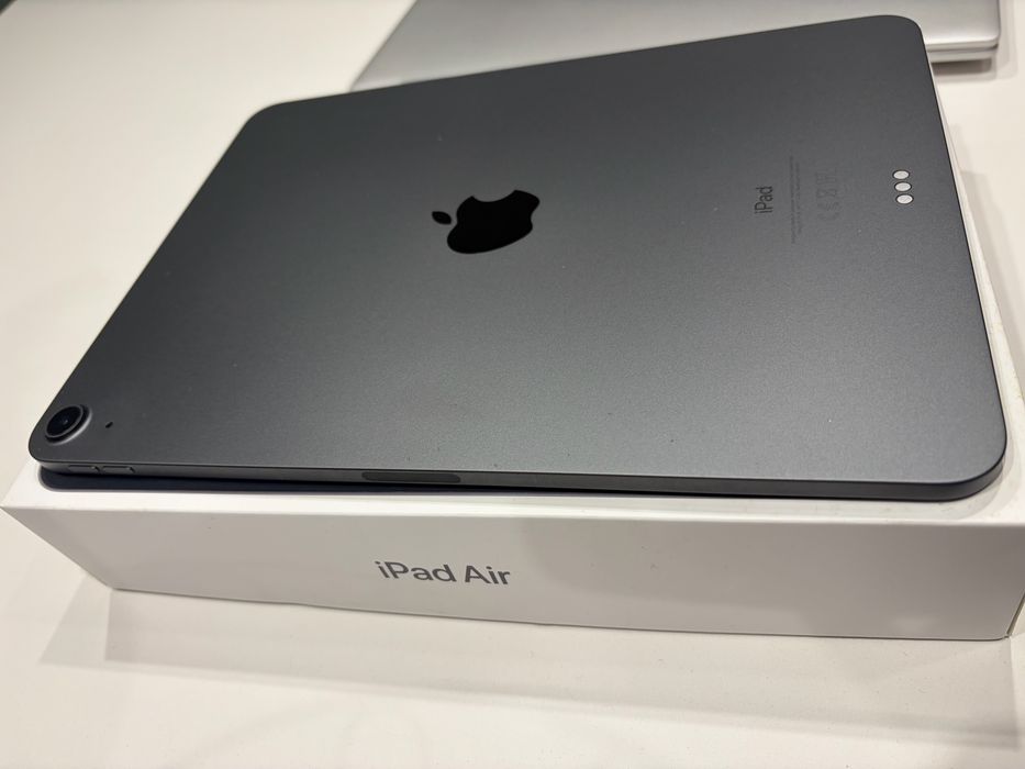 iPad Air 4 (2020) 64GB Wi-Fi Space Gray + caixa | Impecável