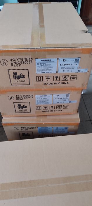 Аккамуляторна батарея до інвертора