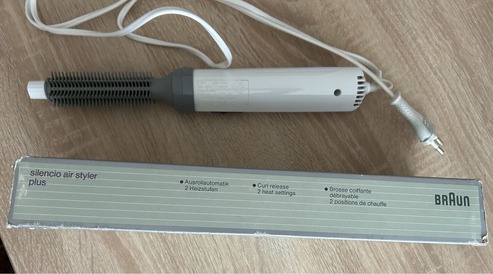 Фен-щітка braun silencio duo plus