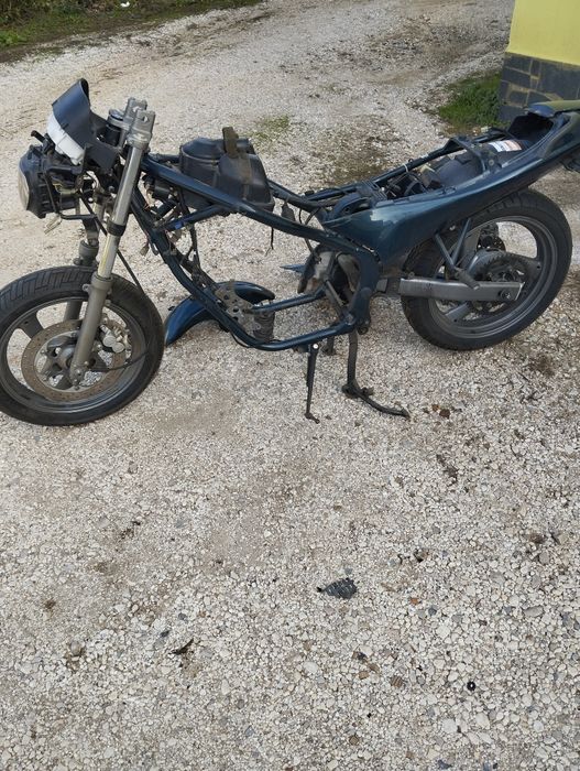 Yamaha Diversion 600 Peças