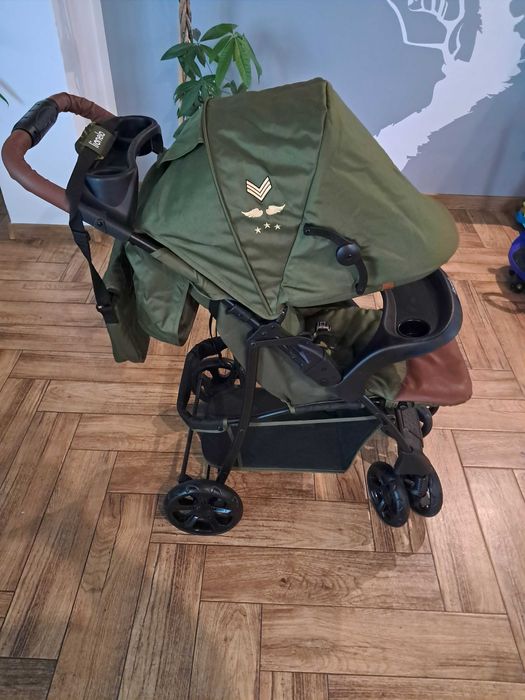 wózek spacerowy lionelo