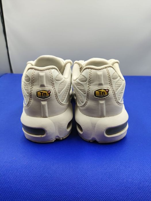 Кросівки Nike Air Max Plus - 39 розмір.