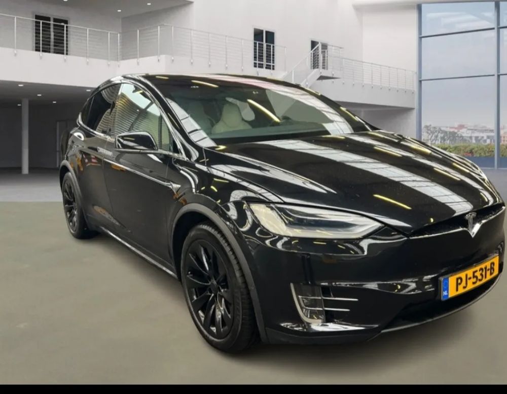 Tesla Model X P90D AWD