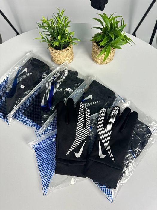 Розпродаж!!! Рукавиці найк