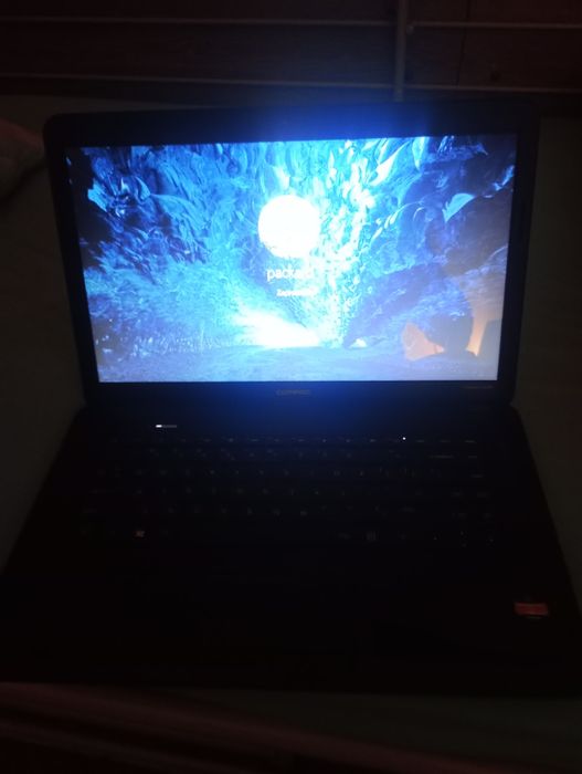 Laptop Qompac...