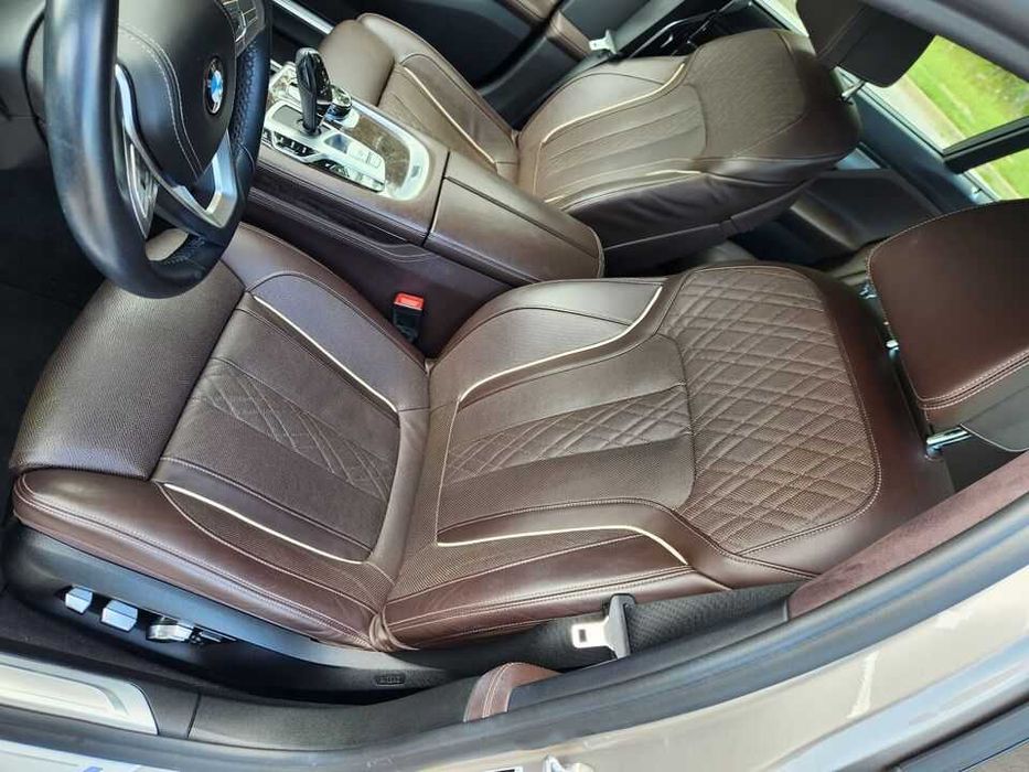 2019 BMW 7-Series 750i