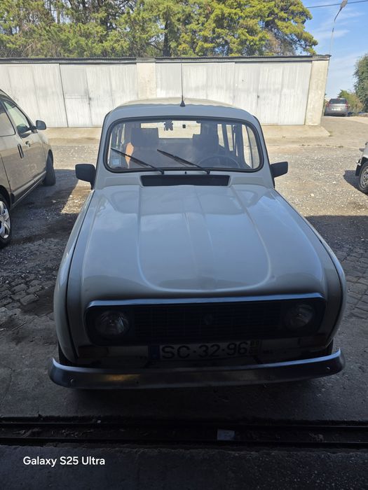 Renault  GTL  4L