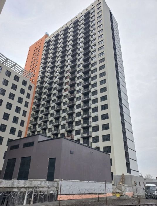 Продам 1к квартиру, ЖК Твін хаус ( Twin house ), Крайня