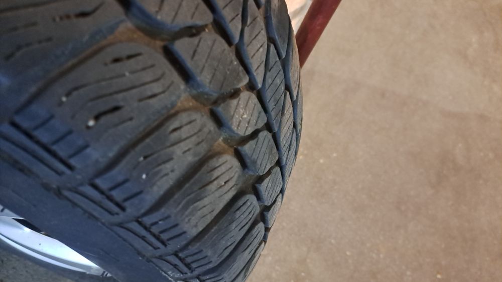 Opony zimowe 195/65 R15