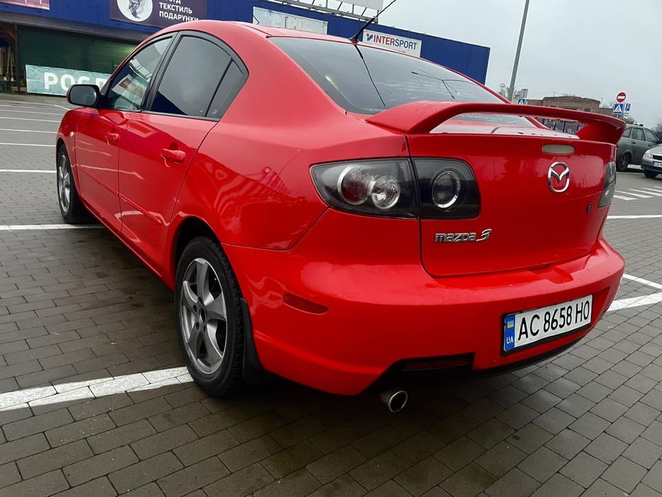 Mazda          3