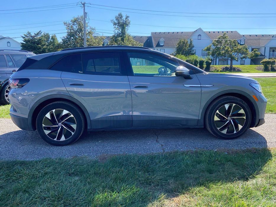 Volkswagen ID.4 Pro S      2021