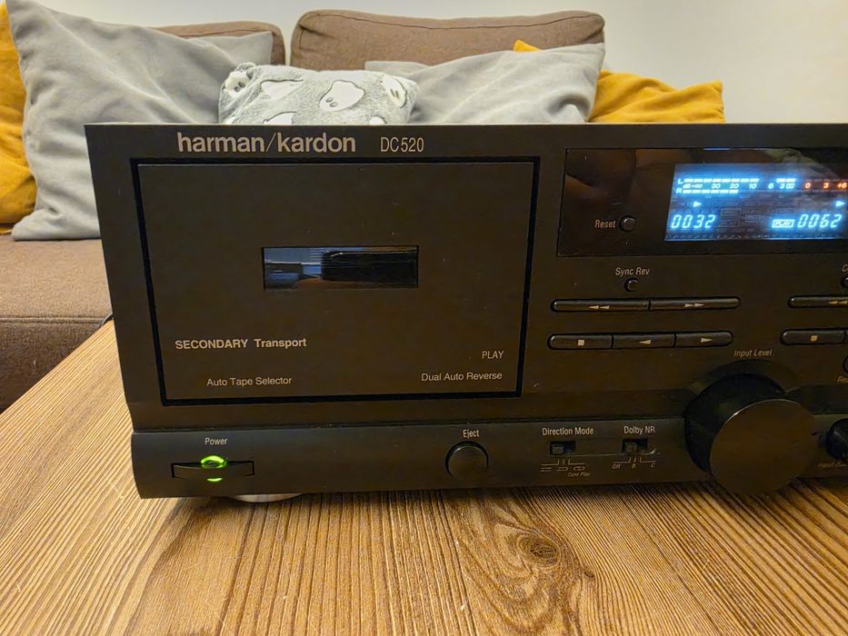 Harman Kardon DC 520 magnetofon