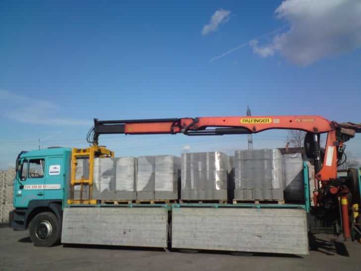 Pustak stropowy żużlobetonowy Teriva 4,01 belki rozładunek HDS