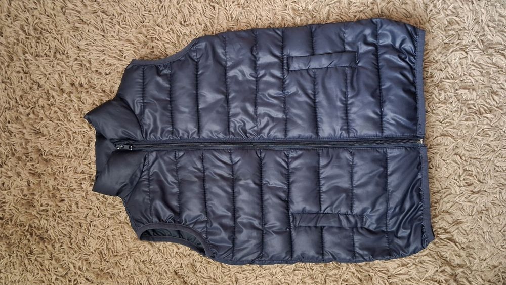 Дитяча жилетка на хлопчика 110 см