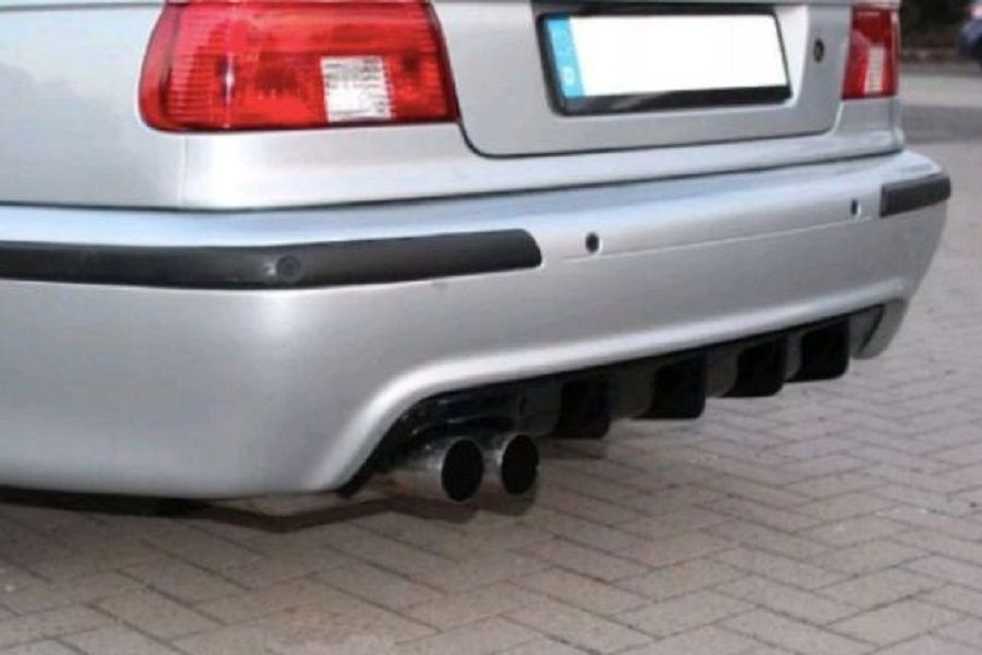 Difusor / Lip / Spoiler em fibra de vidro para BMW E39 1996-2003