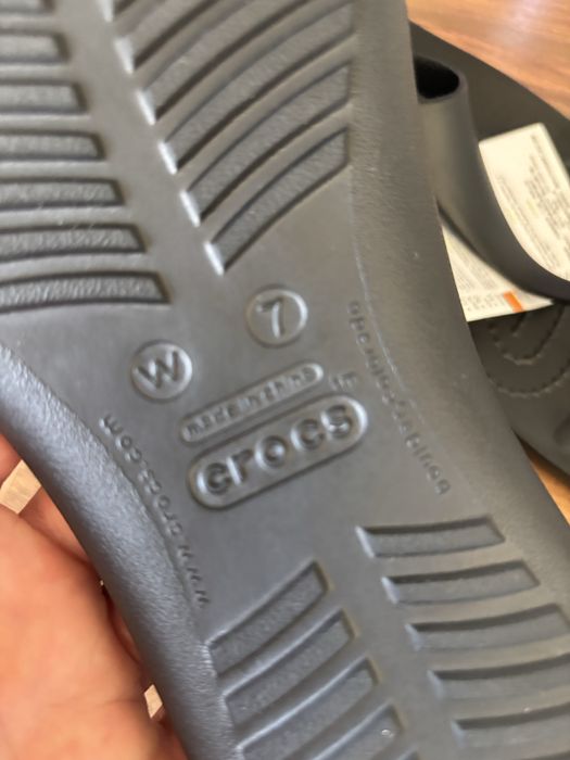 Crics Sexi Flip W7.  37/38