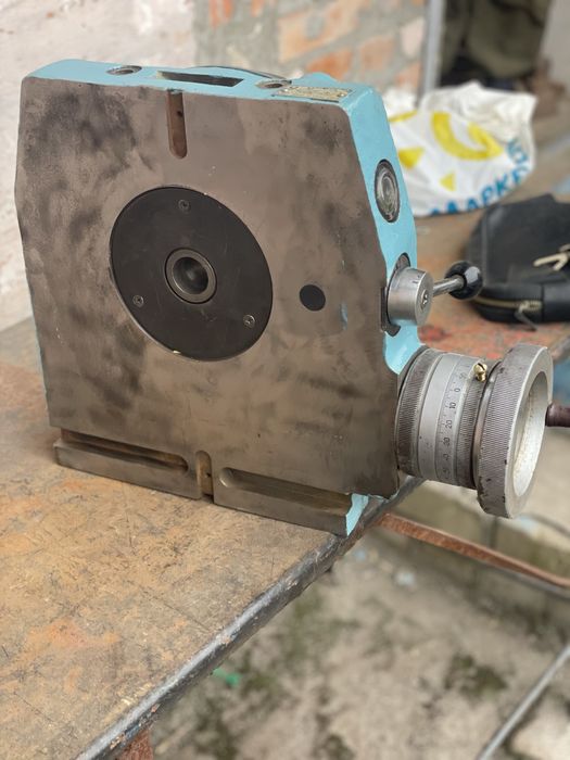 Стіл поворотний 250мм.