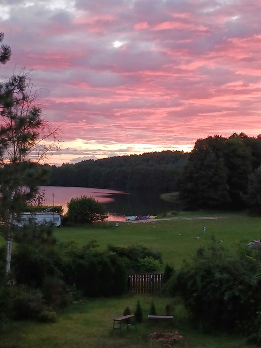 Dom  nad jeziorem-Kaszuby-las, grzyby, zapraszam