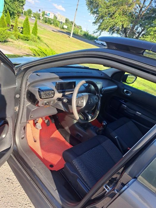Продаю Citroen Cactus C4 2016