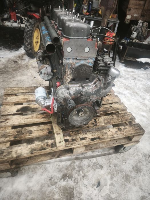 Silnik c360 c355 c4011