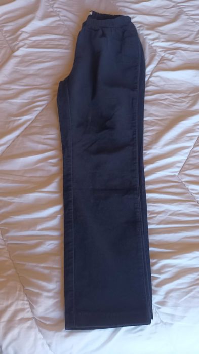 Jeggings em bombazine preta