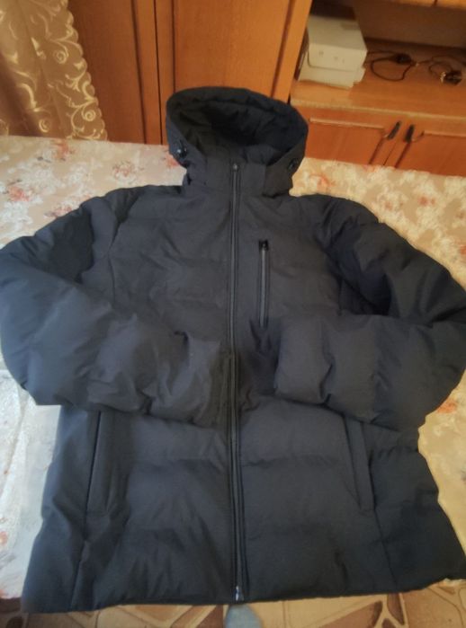 Курточка зимняя, на подростка,б/у! В хорошем состоянии!