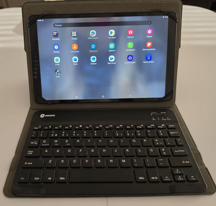 Tablet Samsung bem estimado