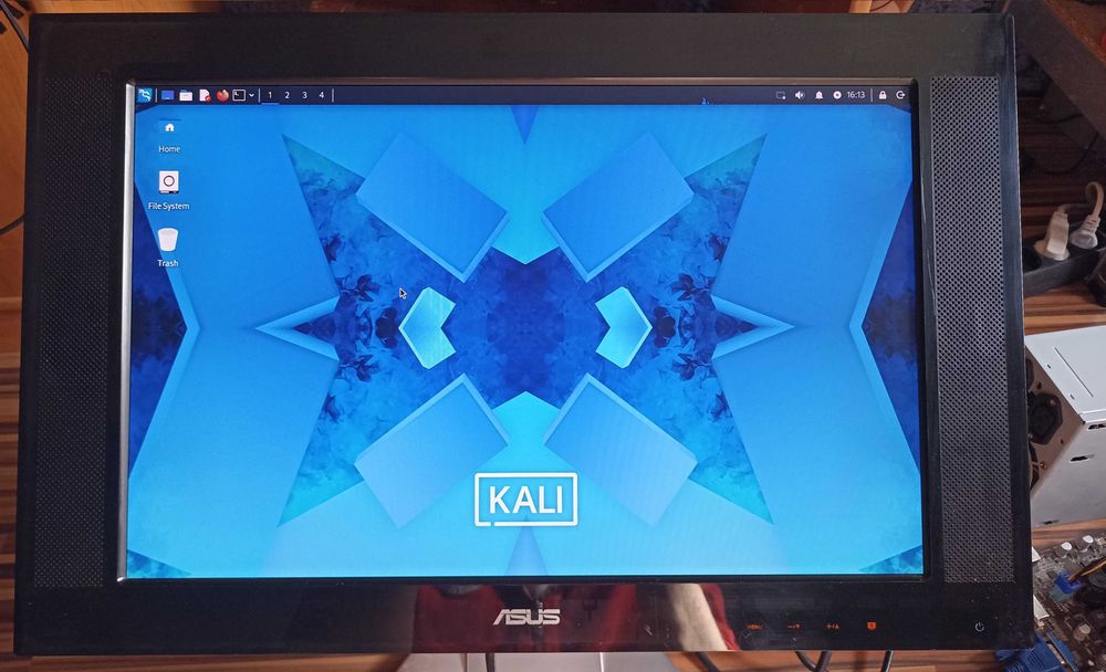 Монитор ASUS PW191A / PW191 (с динамиками)  Разрешение экрана 1440 х 900